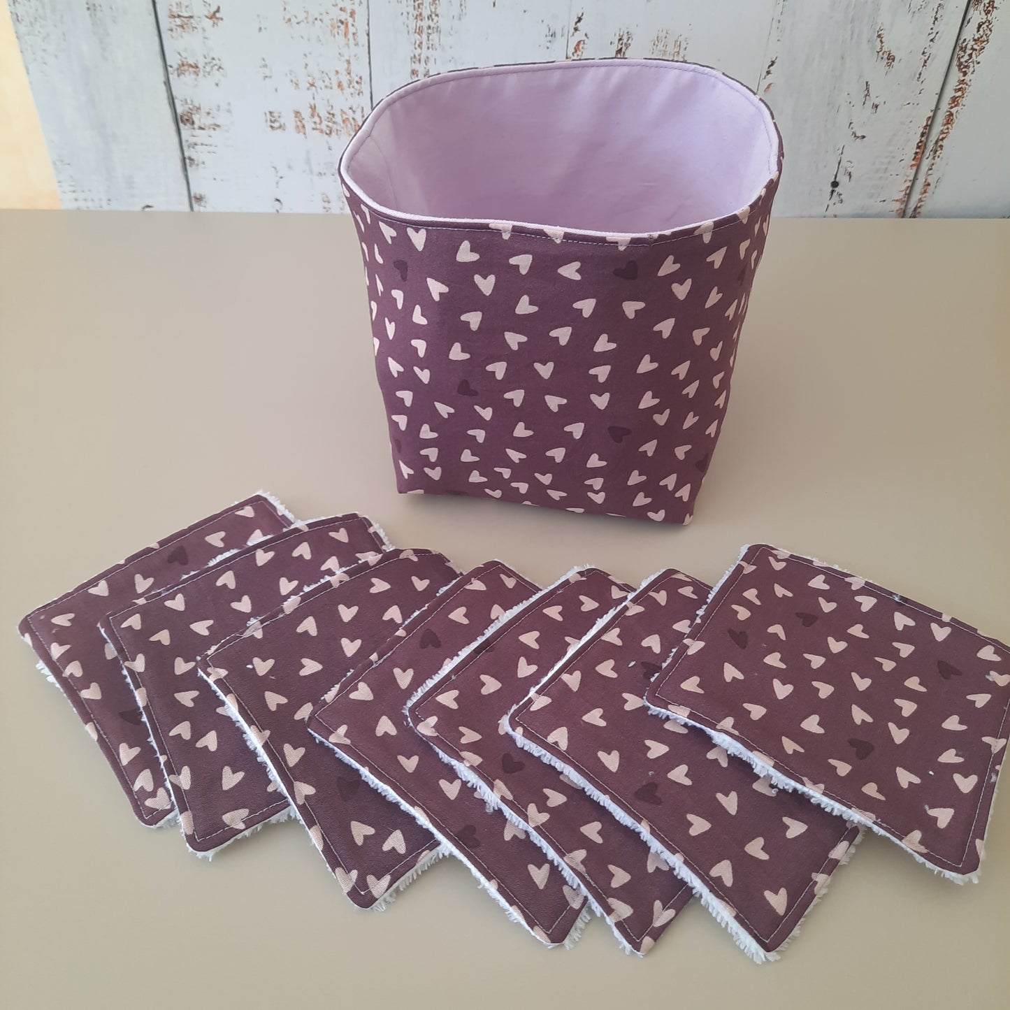 paniere et 7 cotons lavables coeur fond violet